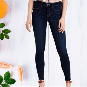 American Eagle Next Level Stretch Skinny Kick